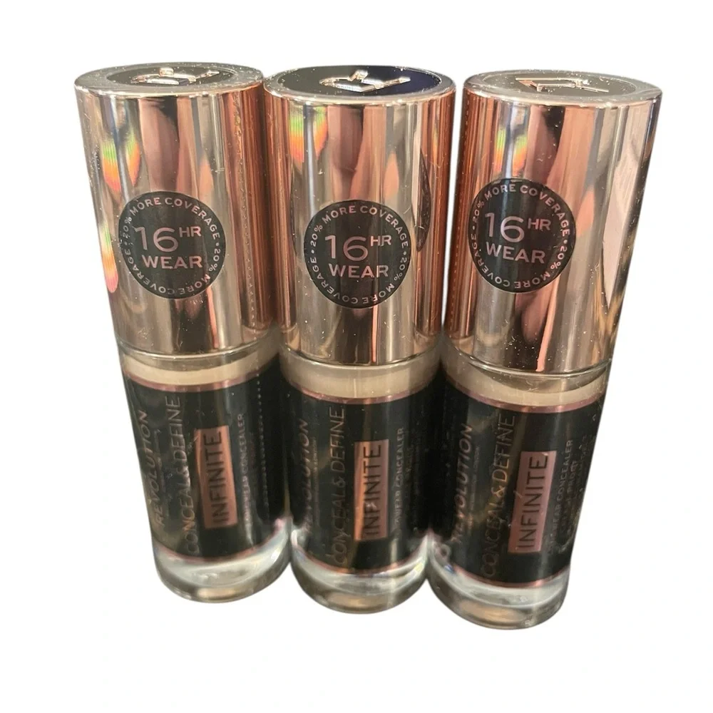 Revolution Makeup London Conceal & Define INFINITE C3.5 0.16‎ fl oz Liquid 16 HR